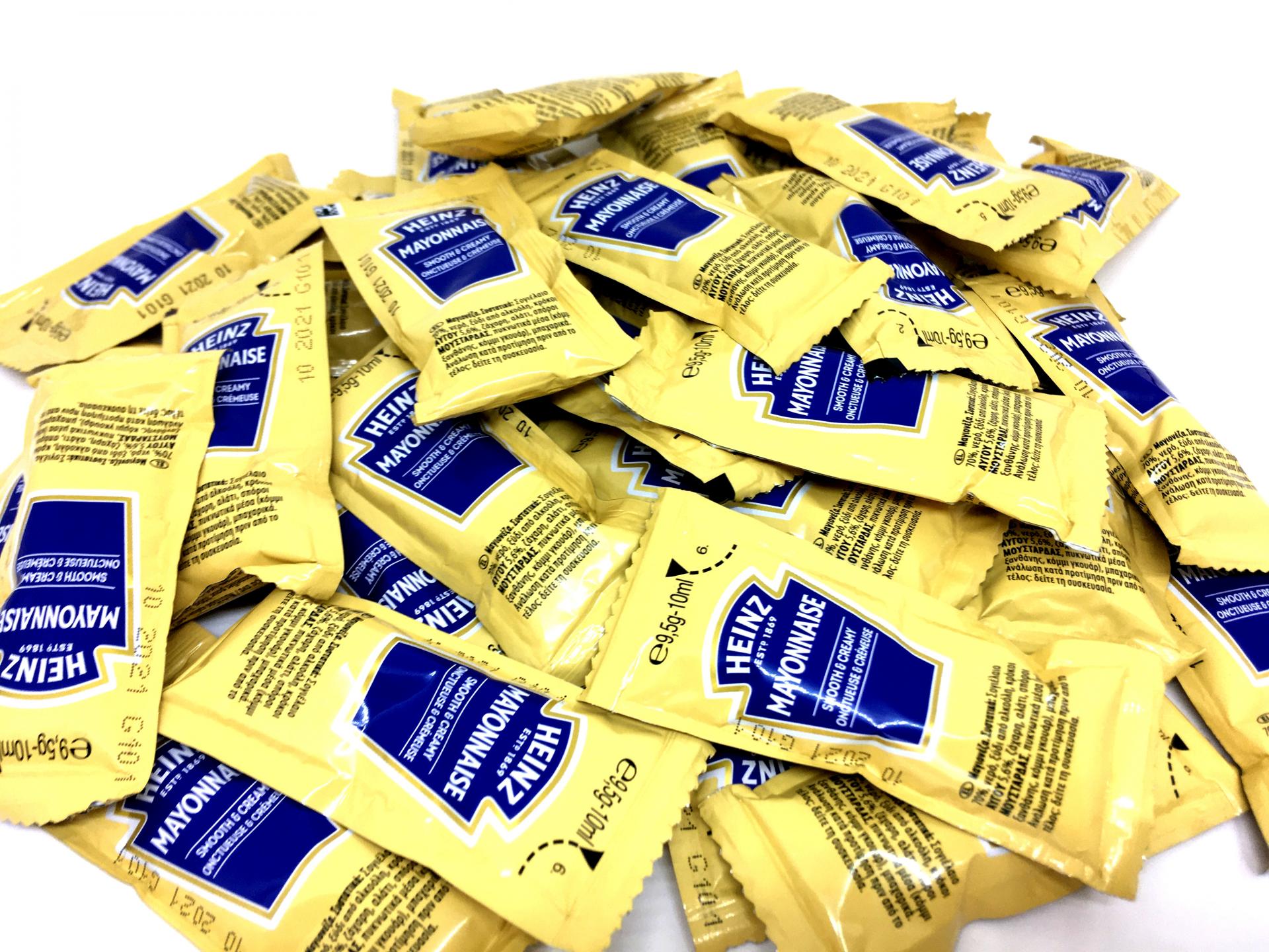 HEINZ STICK MAYONNAISE 10 ml  COLIS DE 200 PIECES